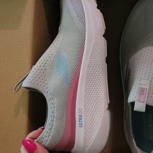 Skechers GOrun Elevate